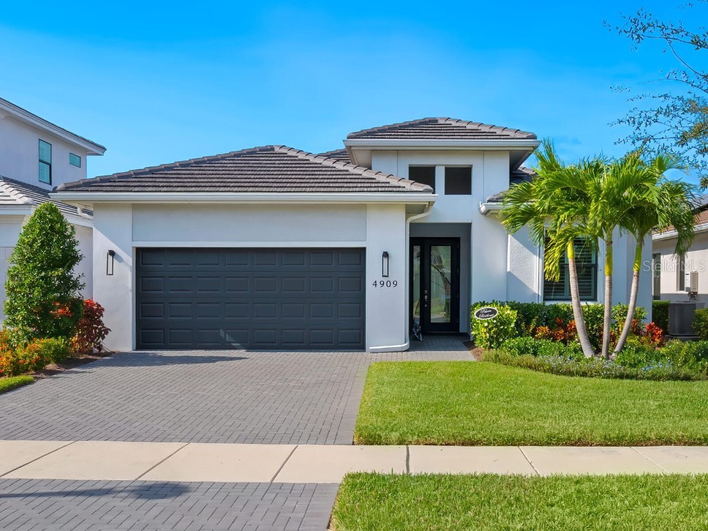 4909 Surfside Circle Lakewood Ranch FL 34211 A4589494 image1