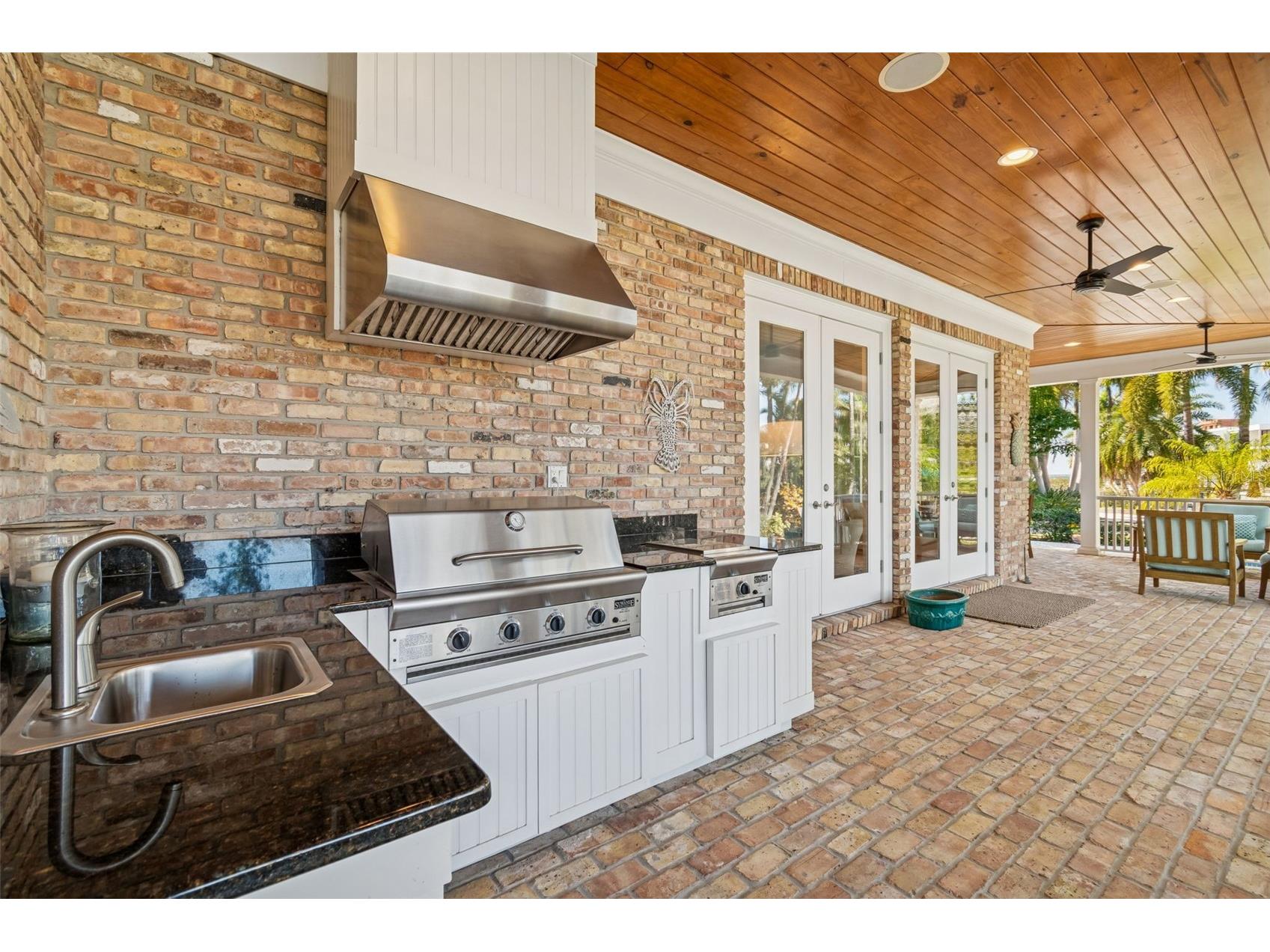 4909 W Spring Lake Drive Tampa FL 33629 TB8479405 image39
