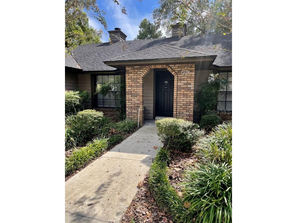 491 Blue Bird Street Apopka FL 32703 O6190956 image1