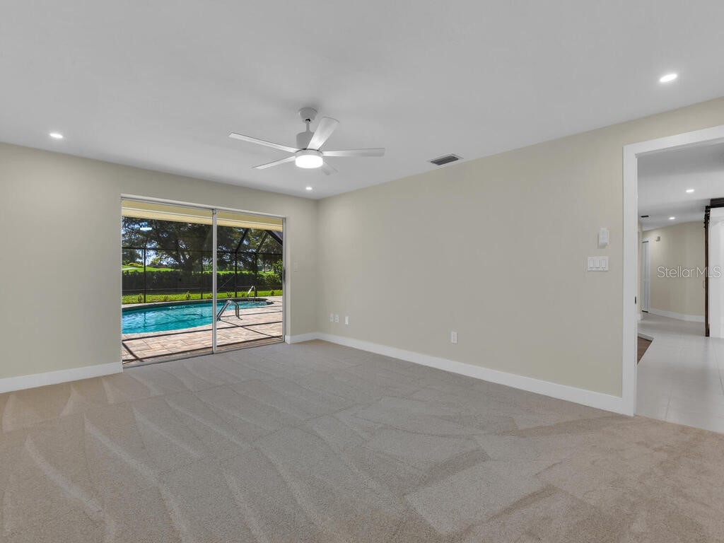 491 Cypress Way E Naples FL 34110 C7515529 image22