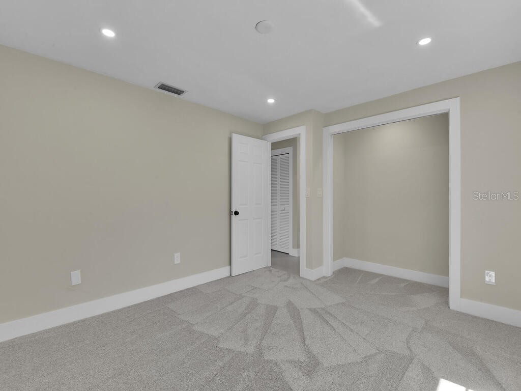 491 Cypress Way E Naples FL 34110 C7515529 image29