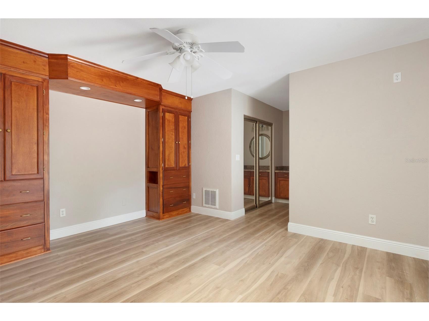 491 St Tropez Circle NE Saint Petersburg FL 33703 TB8495101 image20