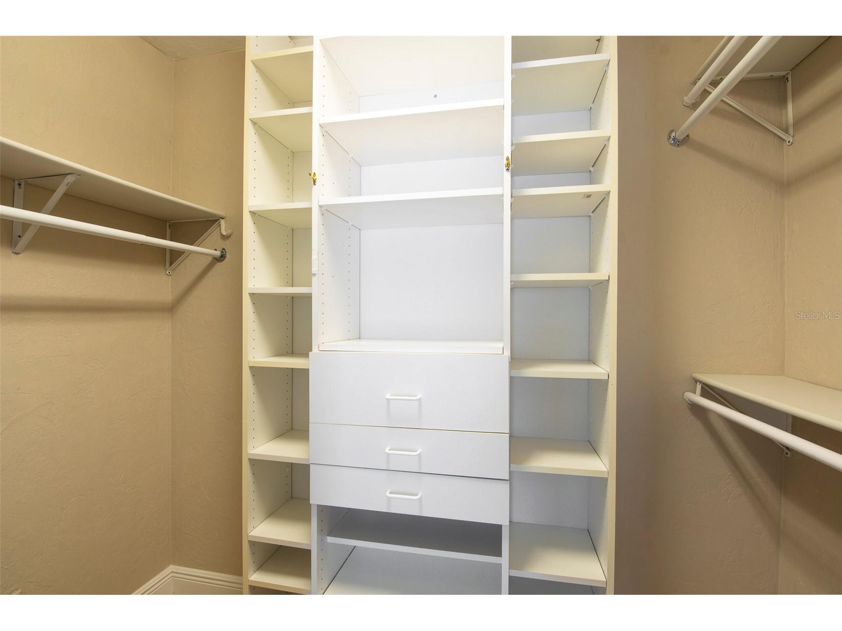 491 St Tropez Circle NE Saint Petersburg FL 33703 TB8495101 image22