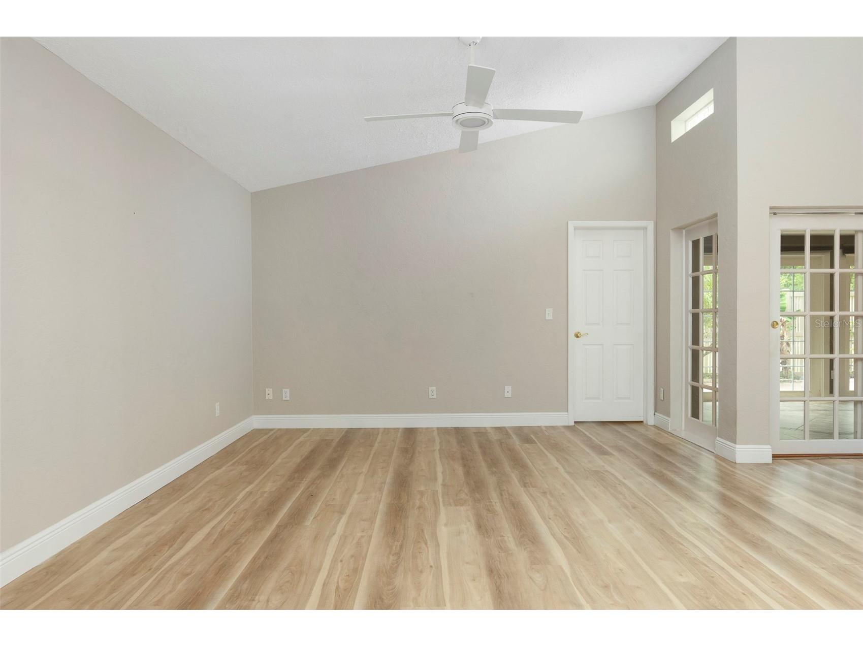 491 St Tropez Circle NE Saint Petersburg FL 33703 TB8495101 image5