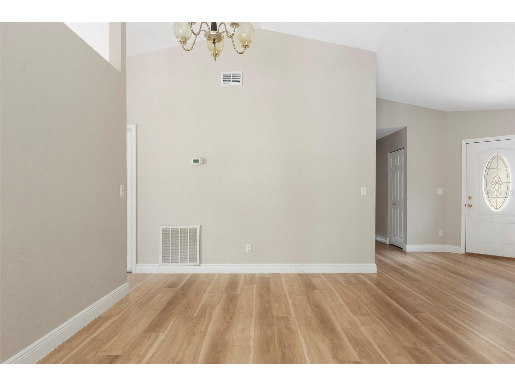 491 St Tropez Circle NE Saint Petersburg FL 33703 TB8495101 image9