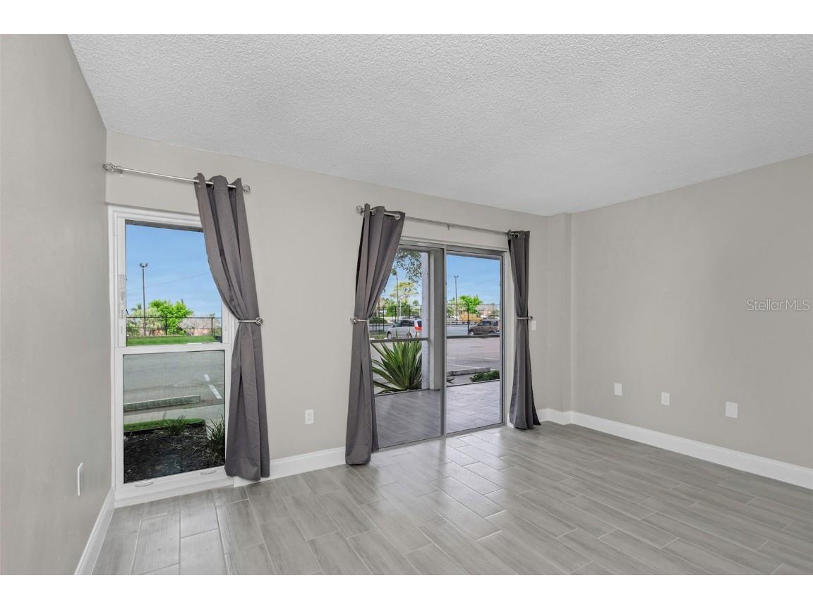 4910 38th Way S #111 Saint Petersburg FL 33711 - MAIN MAXIMO CHANNEL TB8424095 image63