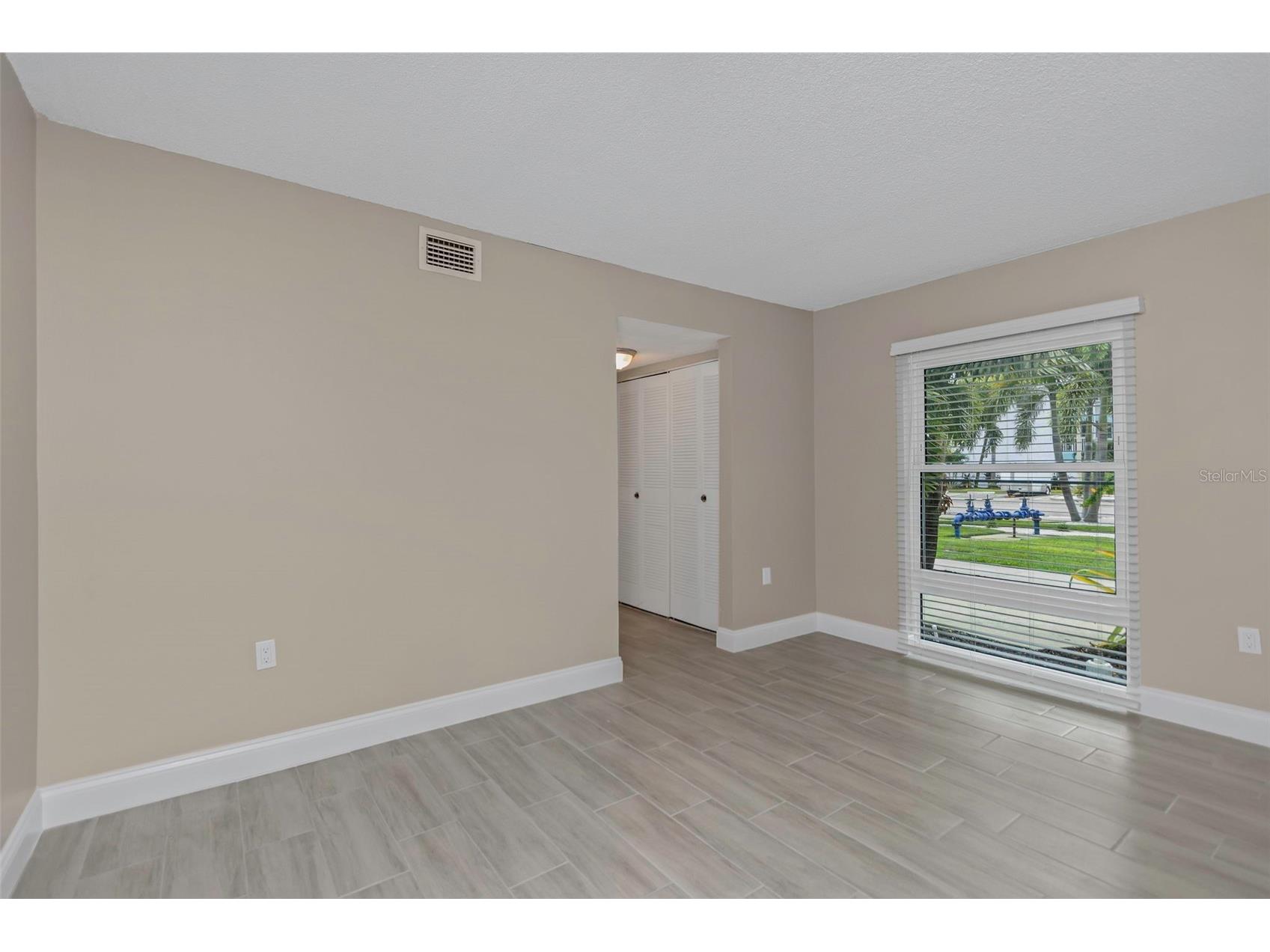 4910 38th Way S #111 Saint Petersburg FL 33711 TB8508740 image19