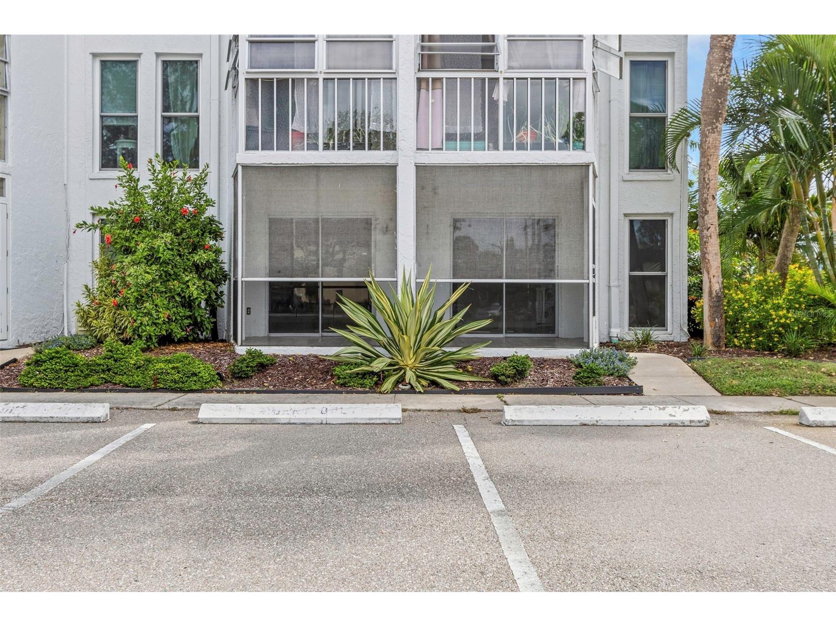 4910 38th Way S #111 Saint Petersburg FL 33711 TB8508740 image48