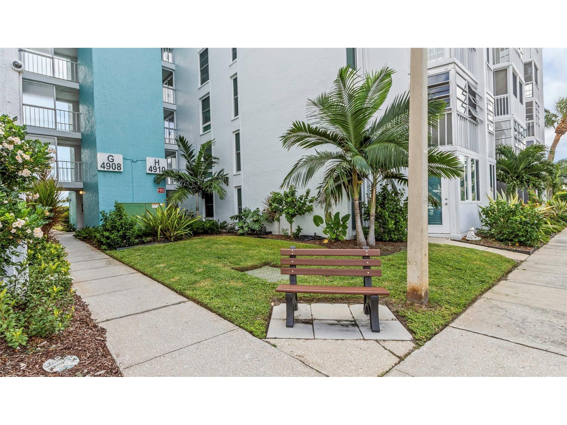 4910 38th Way S #111 Saint Petersburg FL 33711 TB8508740 image50