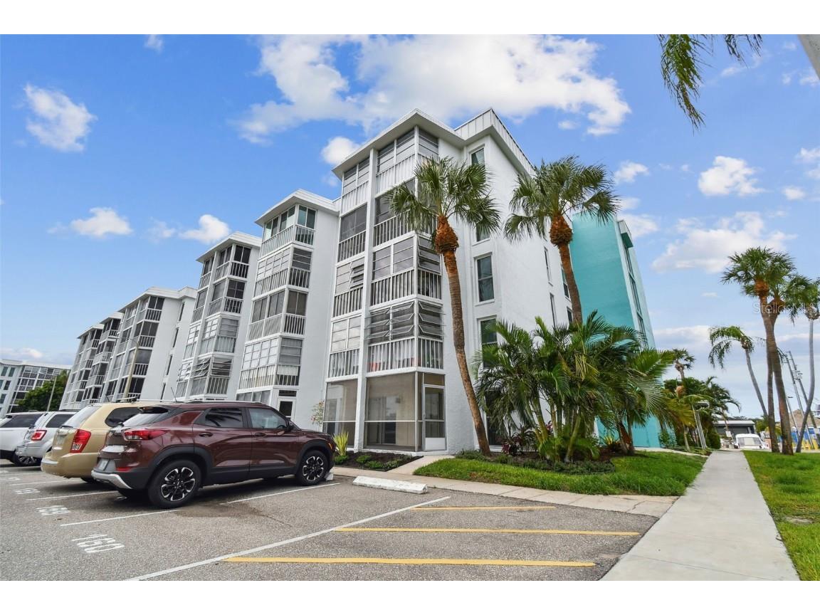 4910 38th Way S #509 Saint Petersburg FL 33711 U8210470 image1