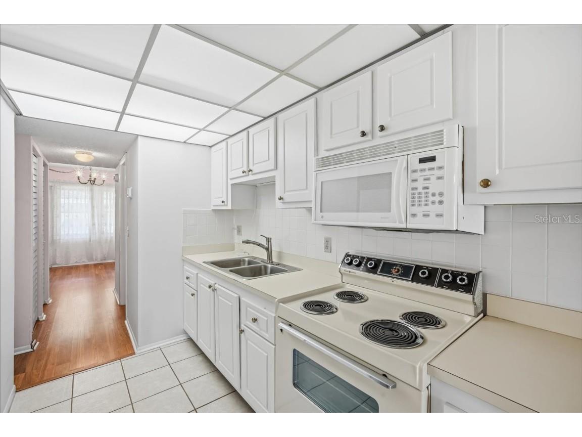 4910 Bay Street NE #105 Saint Petersburg FL 33703 TB8449285 image8