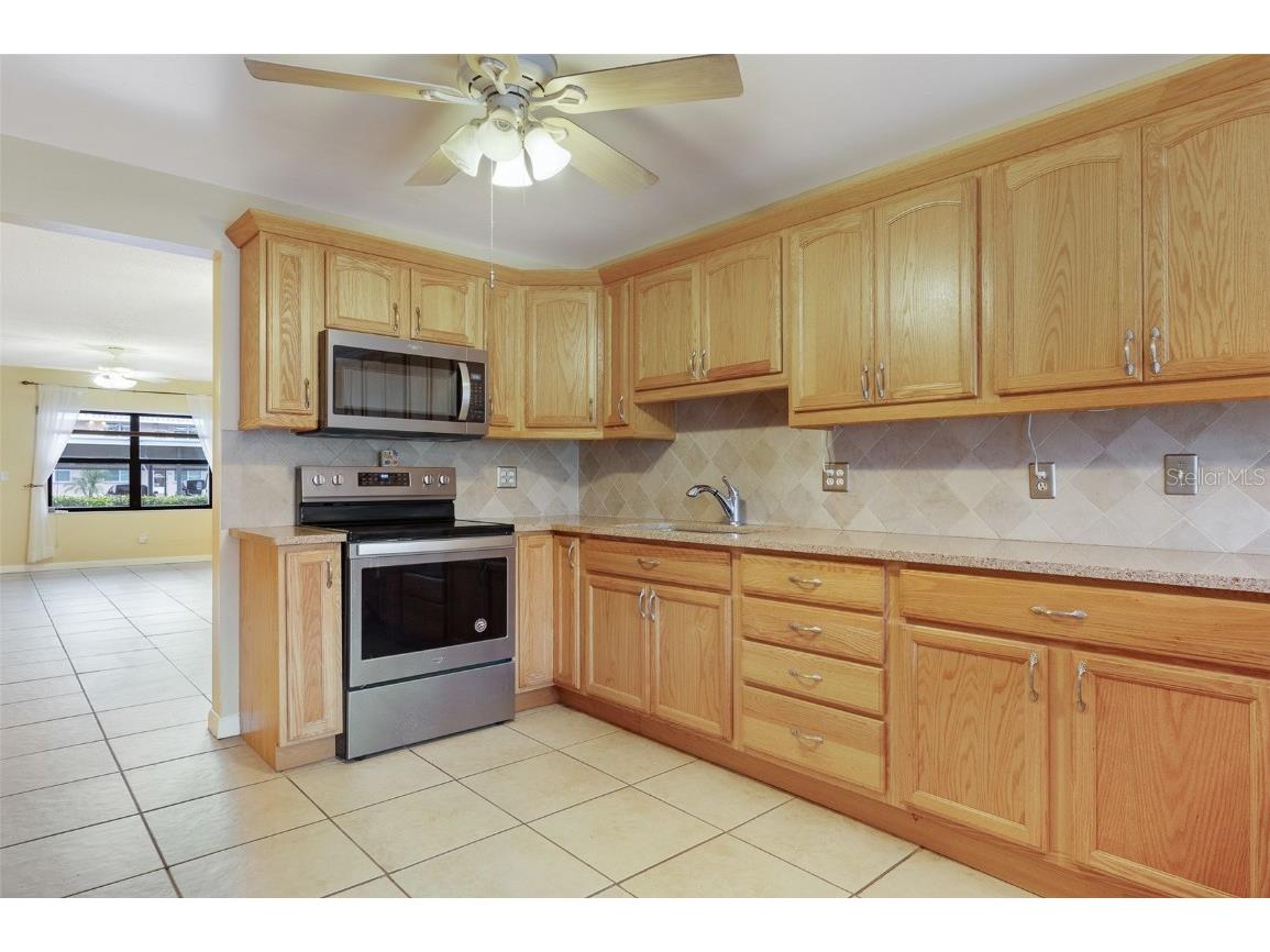 4910 Bay Street NE #109 Saint Petersburg FL 33703 TB8336777 image10