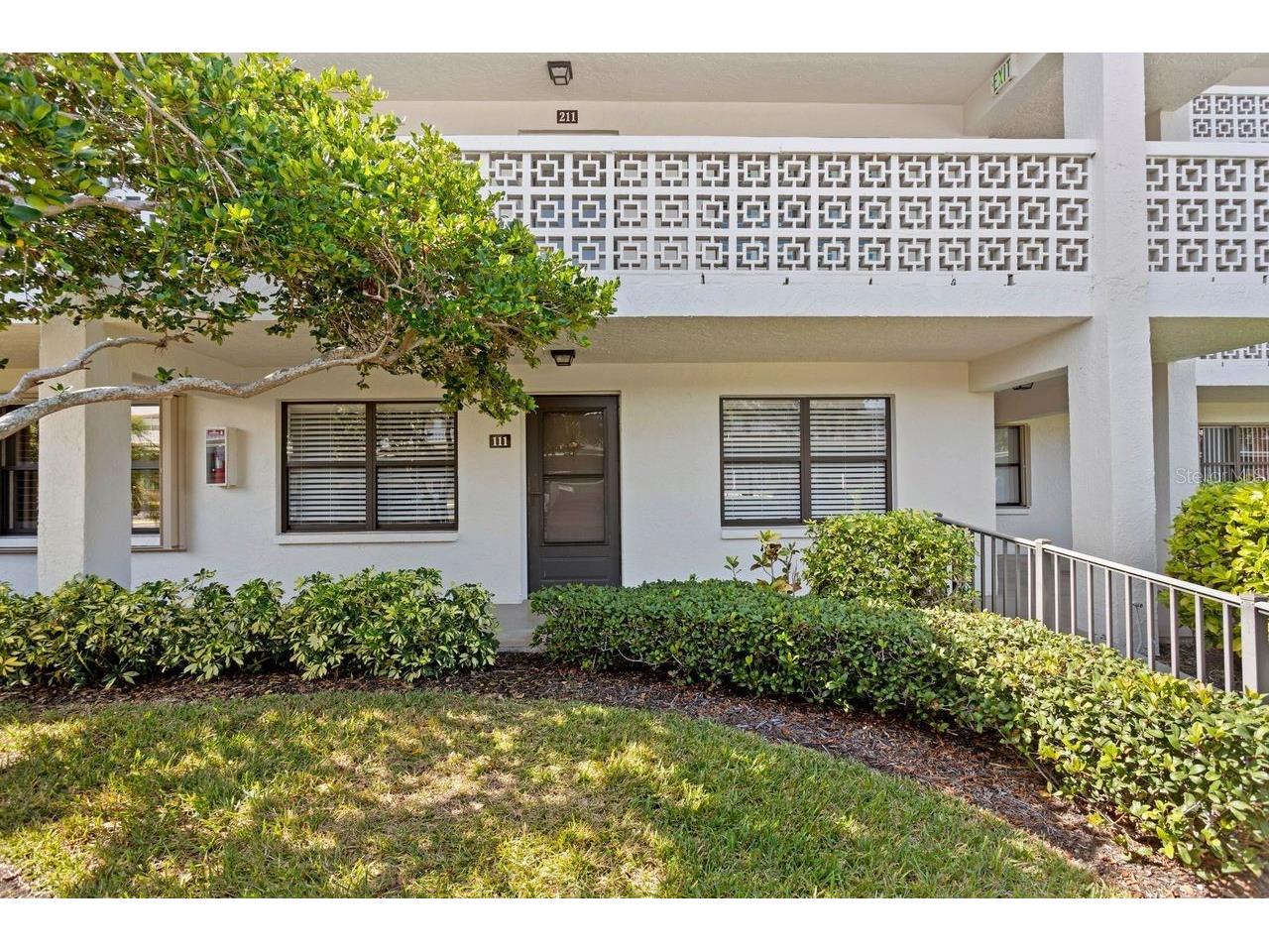 4910 Bay Street NE #111 Saint Petersburg FL 33703 TB8501131 image1