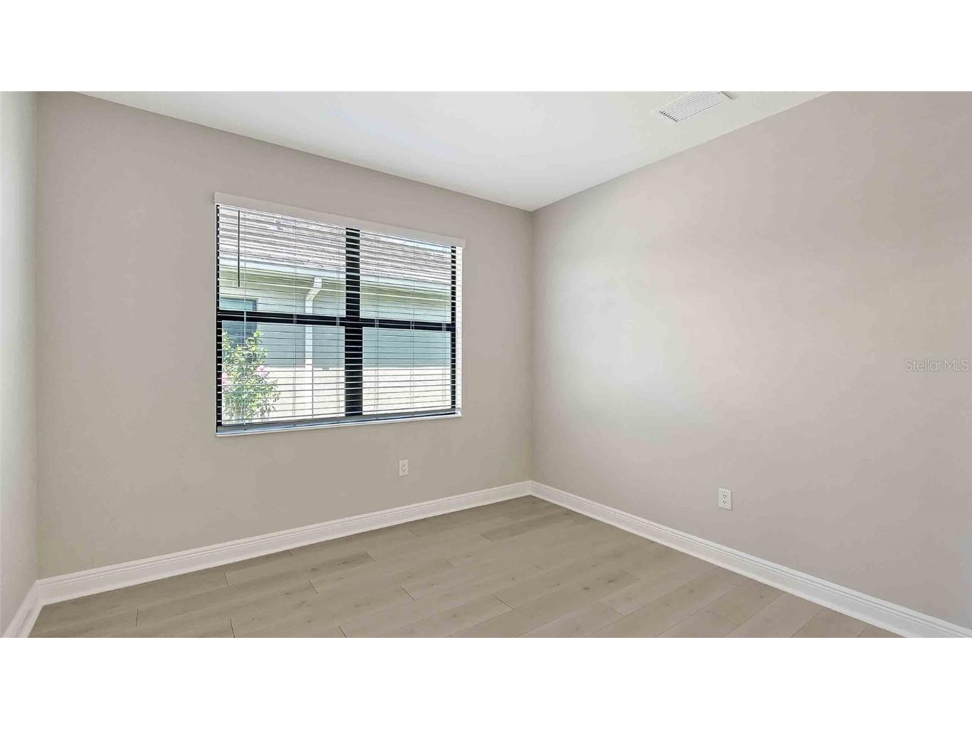 4910 Carova Way Lakewood Ranch FL 34211 O6233069 image14