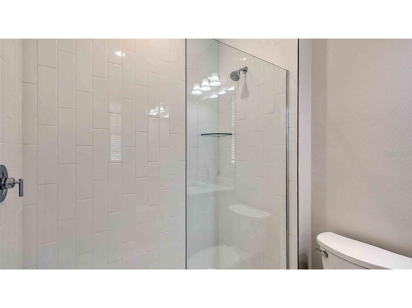 4910 Carova Way Lakewood Ranch FL 34211 O6233069 image29