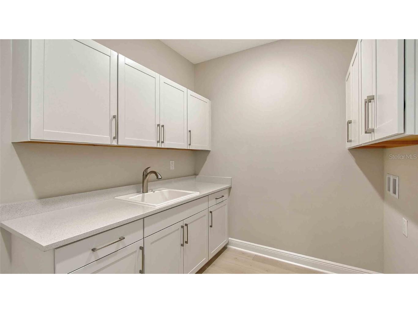 4910 Carova Way Lakewood Ranch FL 34211 O6233069 image30