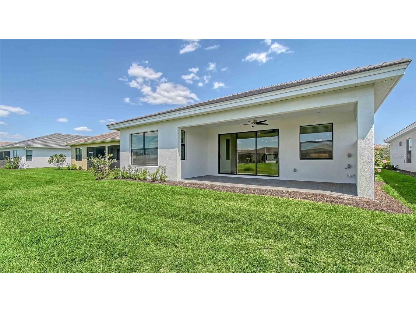 4910 Carova Way Lakewood Ranch FL 34211 O6233069 image32