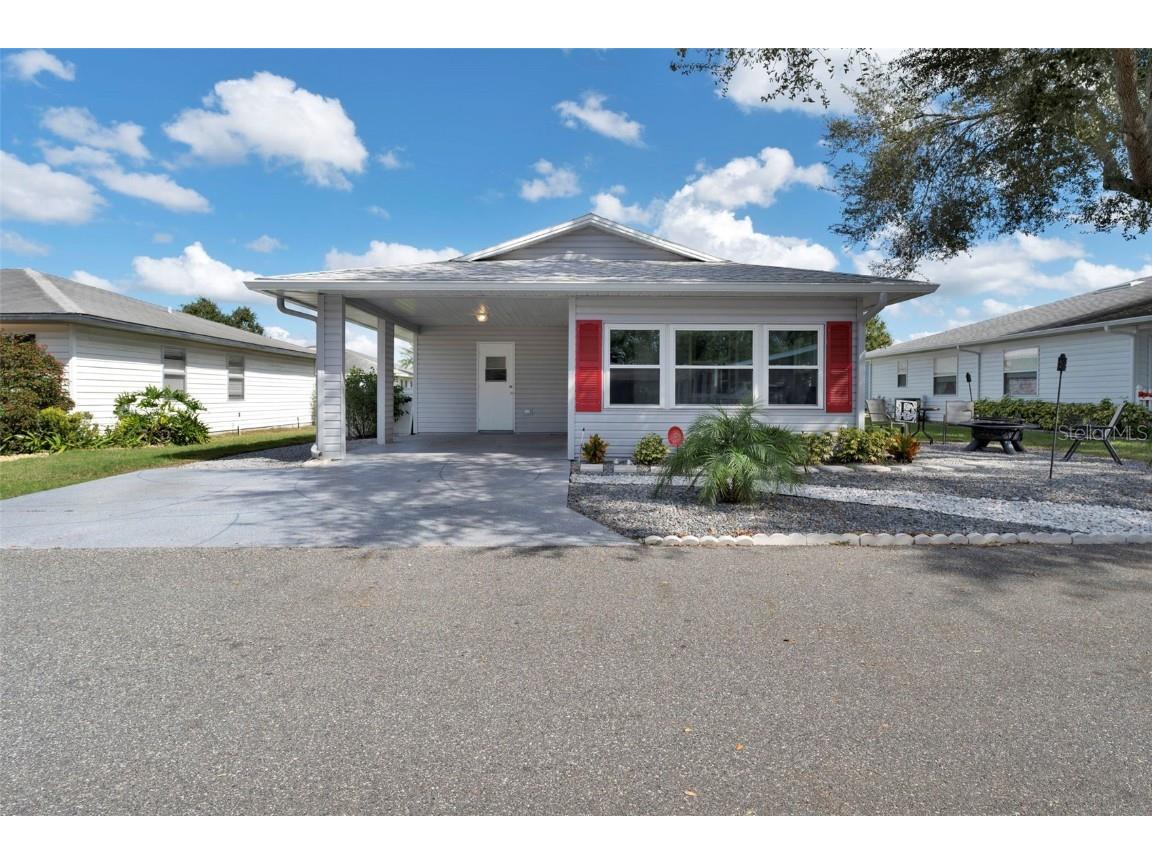 4910 Colonnades Circle W Lakeland FL 33811 L4940094 image1