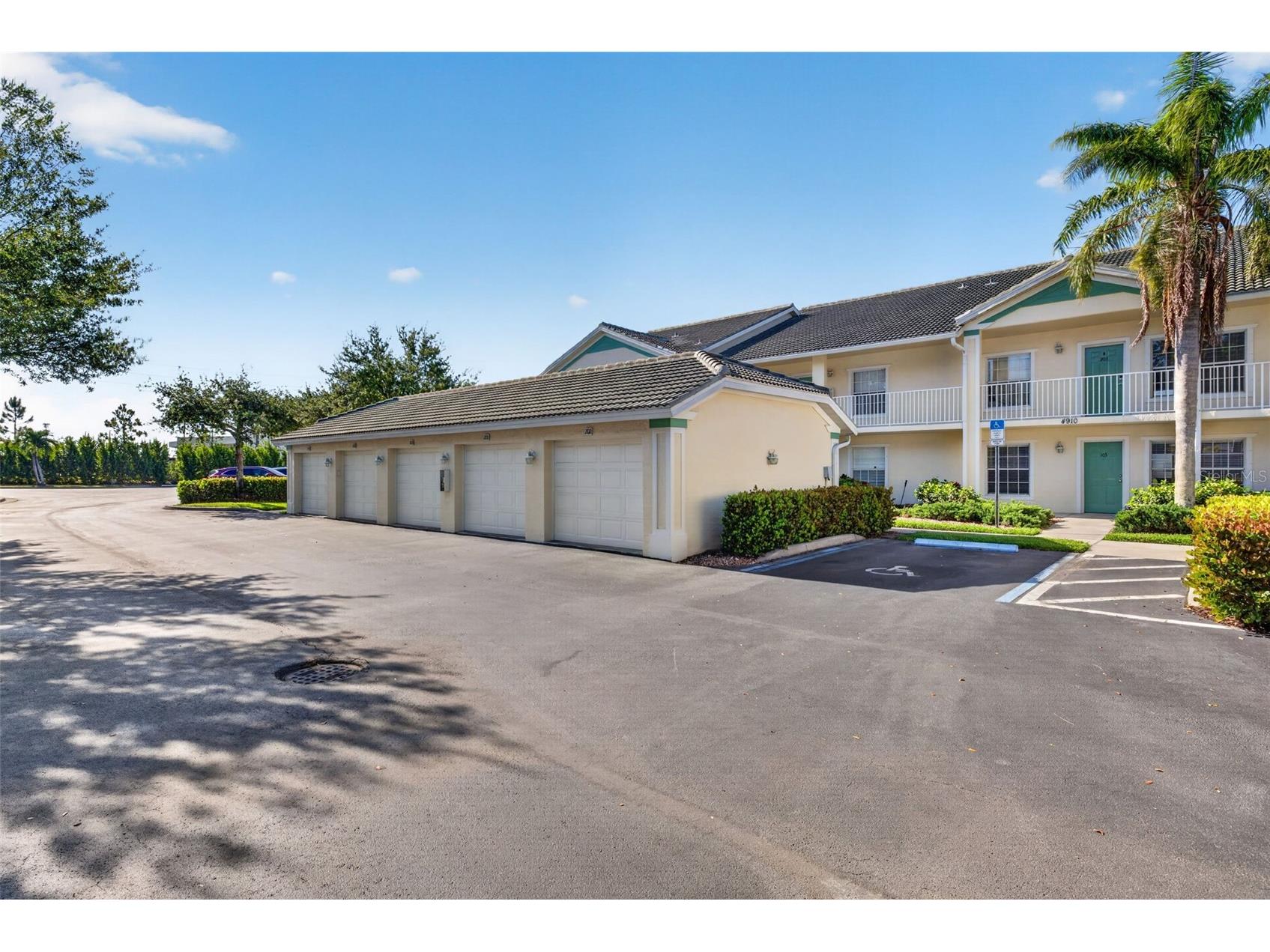 4910 Cougar Court N #103 Naples FL 34109 C7526333 image29