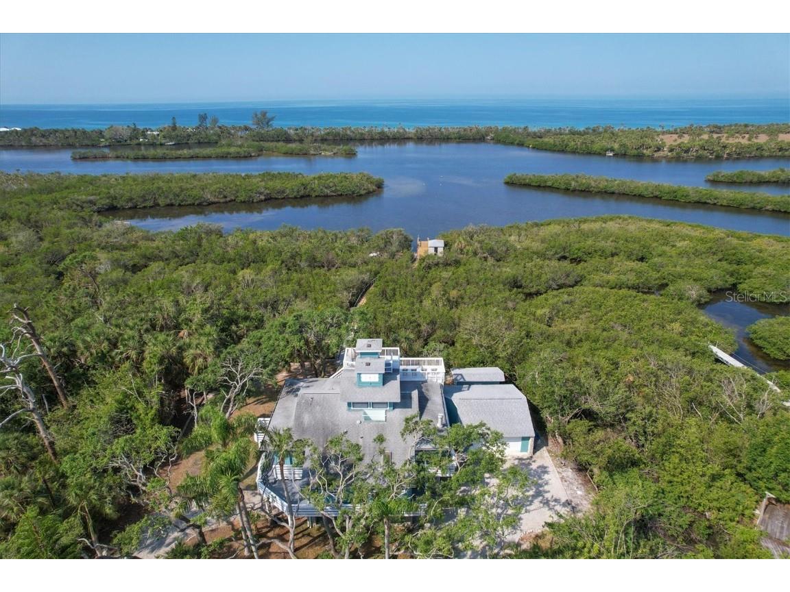 4910 Lemon Bay Drive Venice FL 34293 - LEMON BAY N6126237 image1