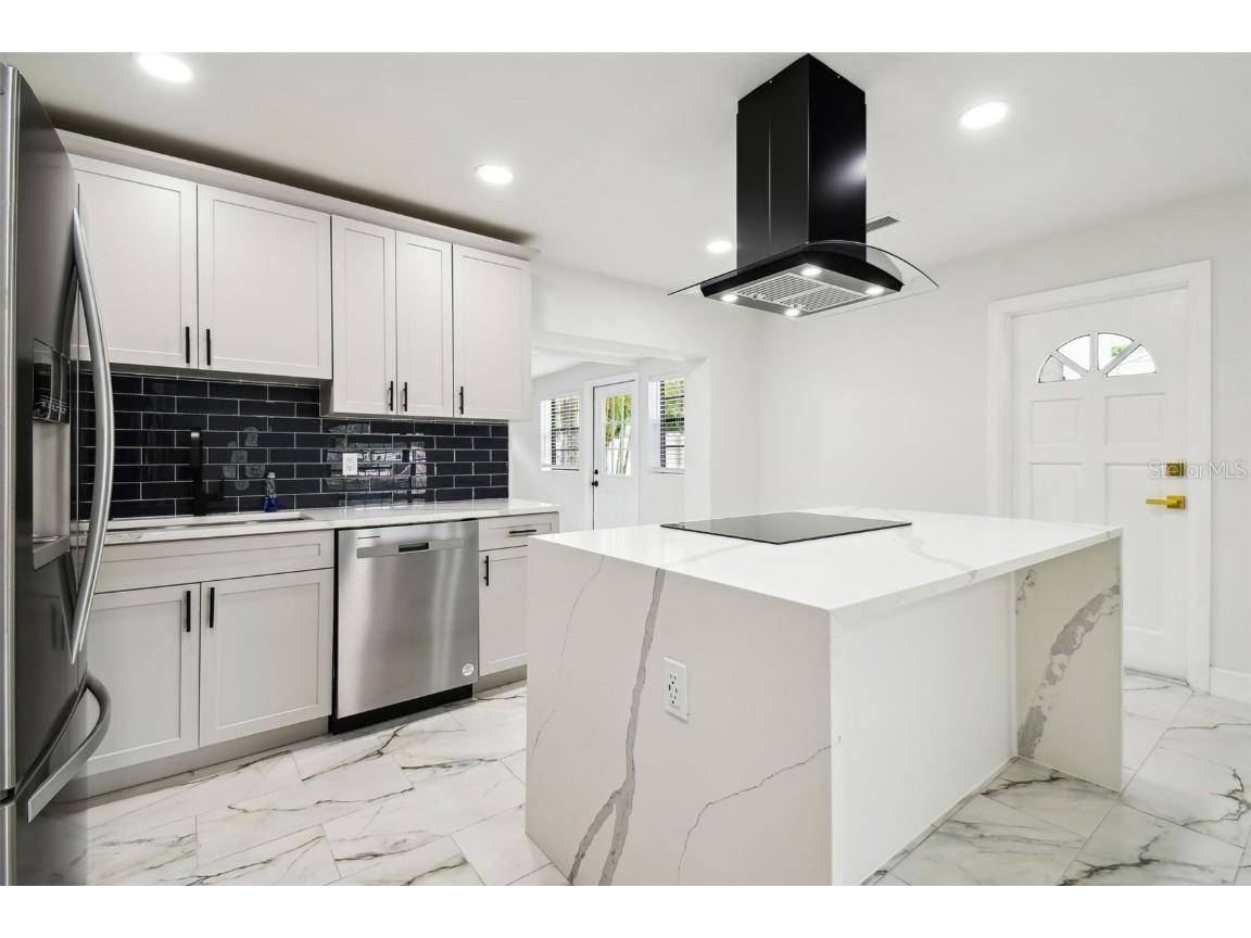 4910 N Darby Avenue Tampa FL 33603 TB8425584 image32