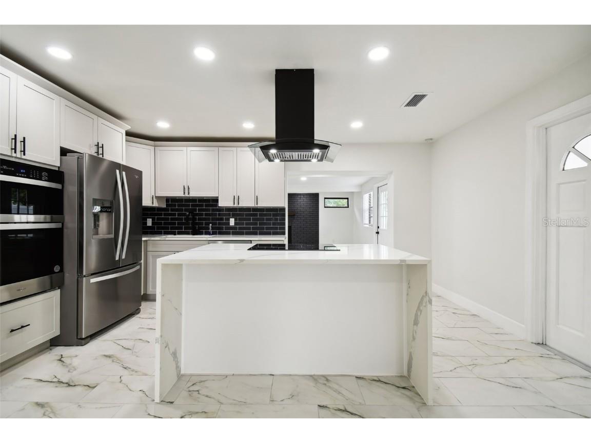 4910 N Darby Avenue Tampa FL 33603 TB8425584 image35