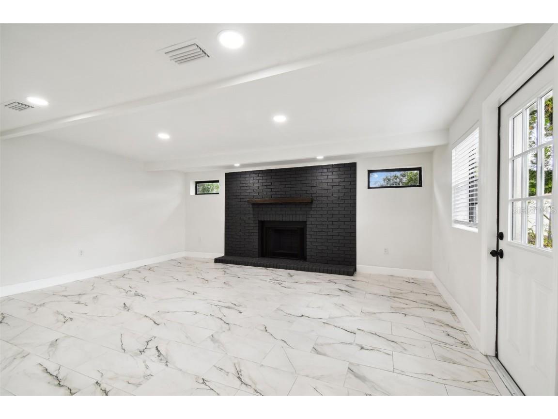 4910 N Darby Avenue Tampa FL 33603 TB8425584 image47