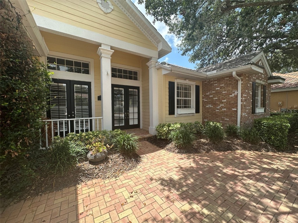 4910 Old Creek Drive Sarasota FL 34233 A4576470 image1