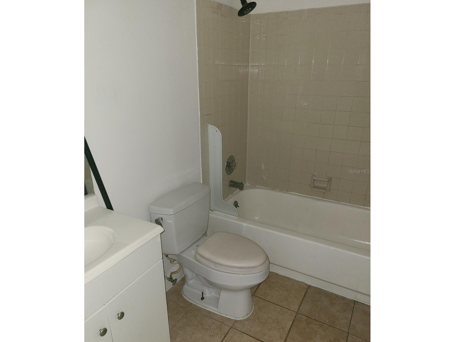 4910 Silver Oaks Village #B Orlando FL 32808 O6392655 image13