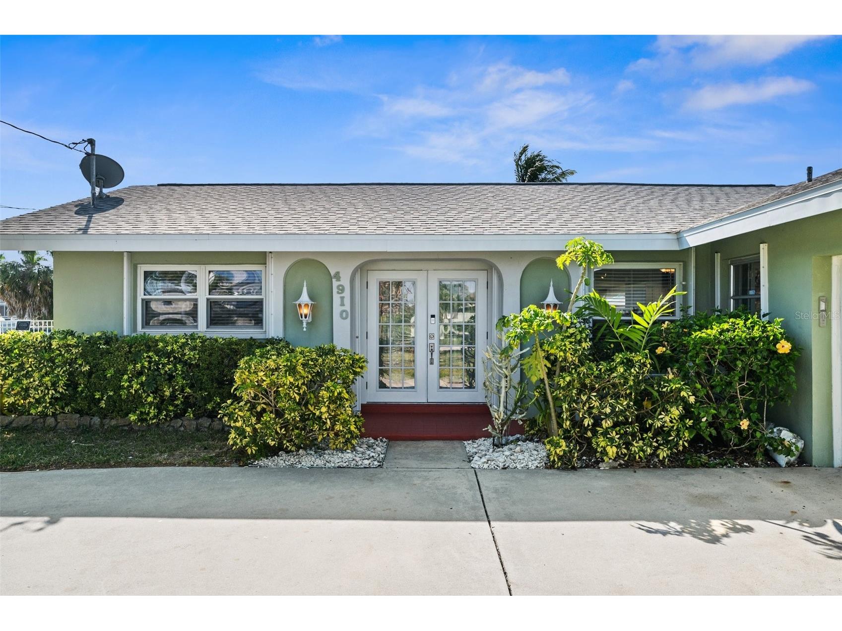 4910 Sorrento Court Cape Coral FL 33904 C7516335 image10