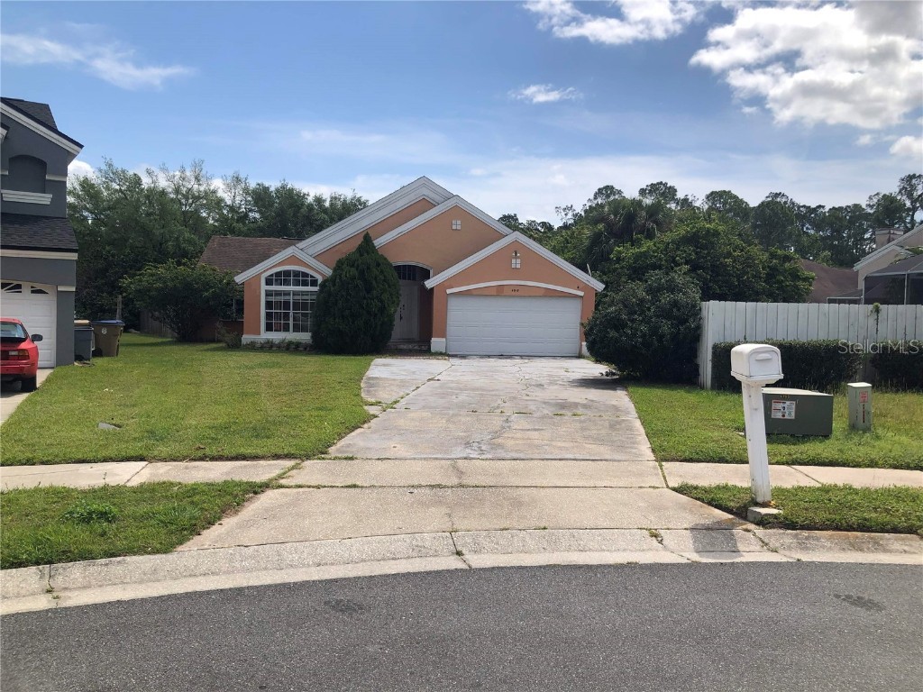 4910 Tennyson Court Kissimmee FL 34746 O6189917 image1