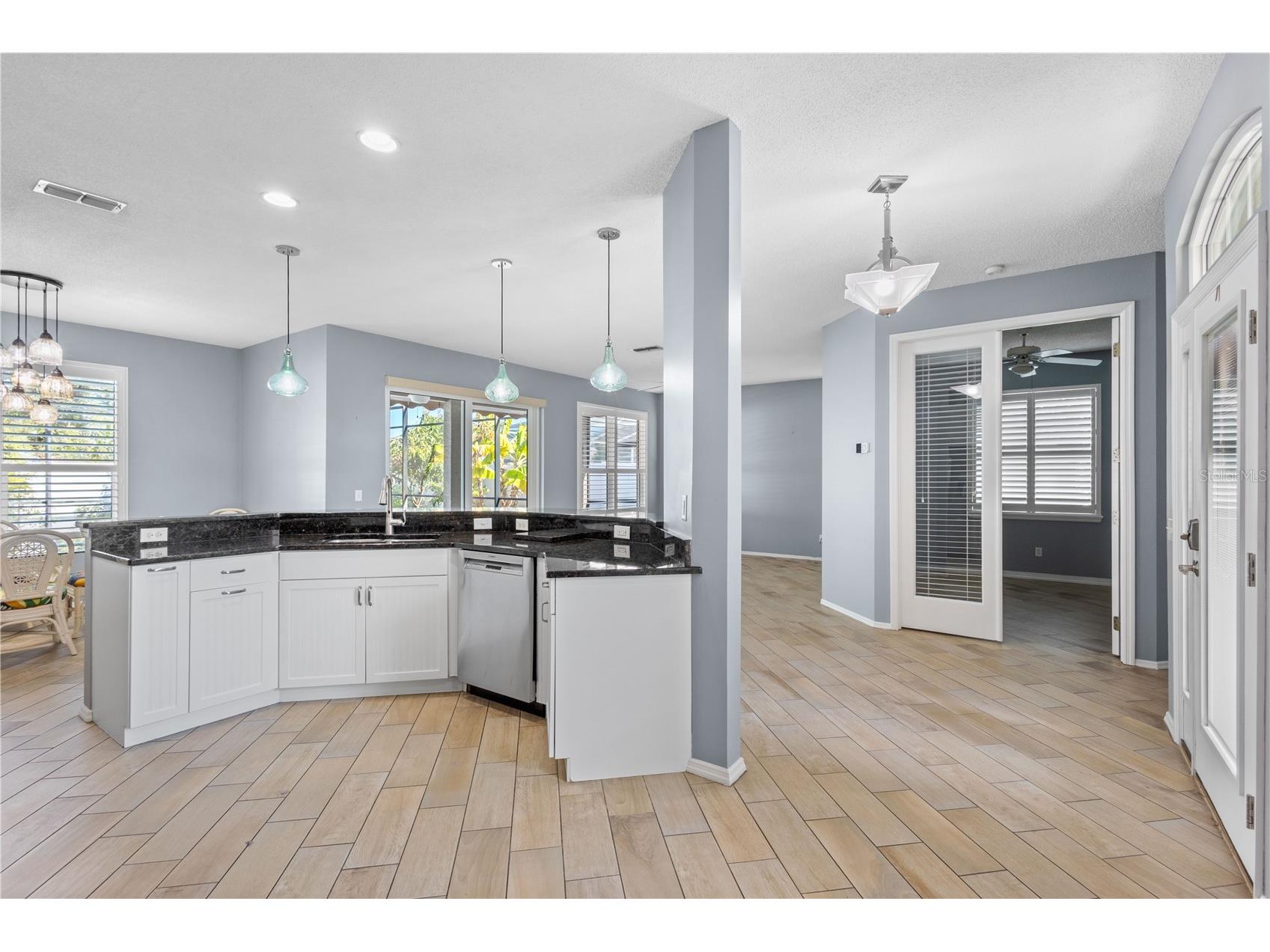4911 50th Avenue W Bradenton FL 34210 A4682468 image4