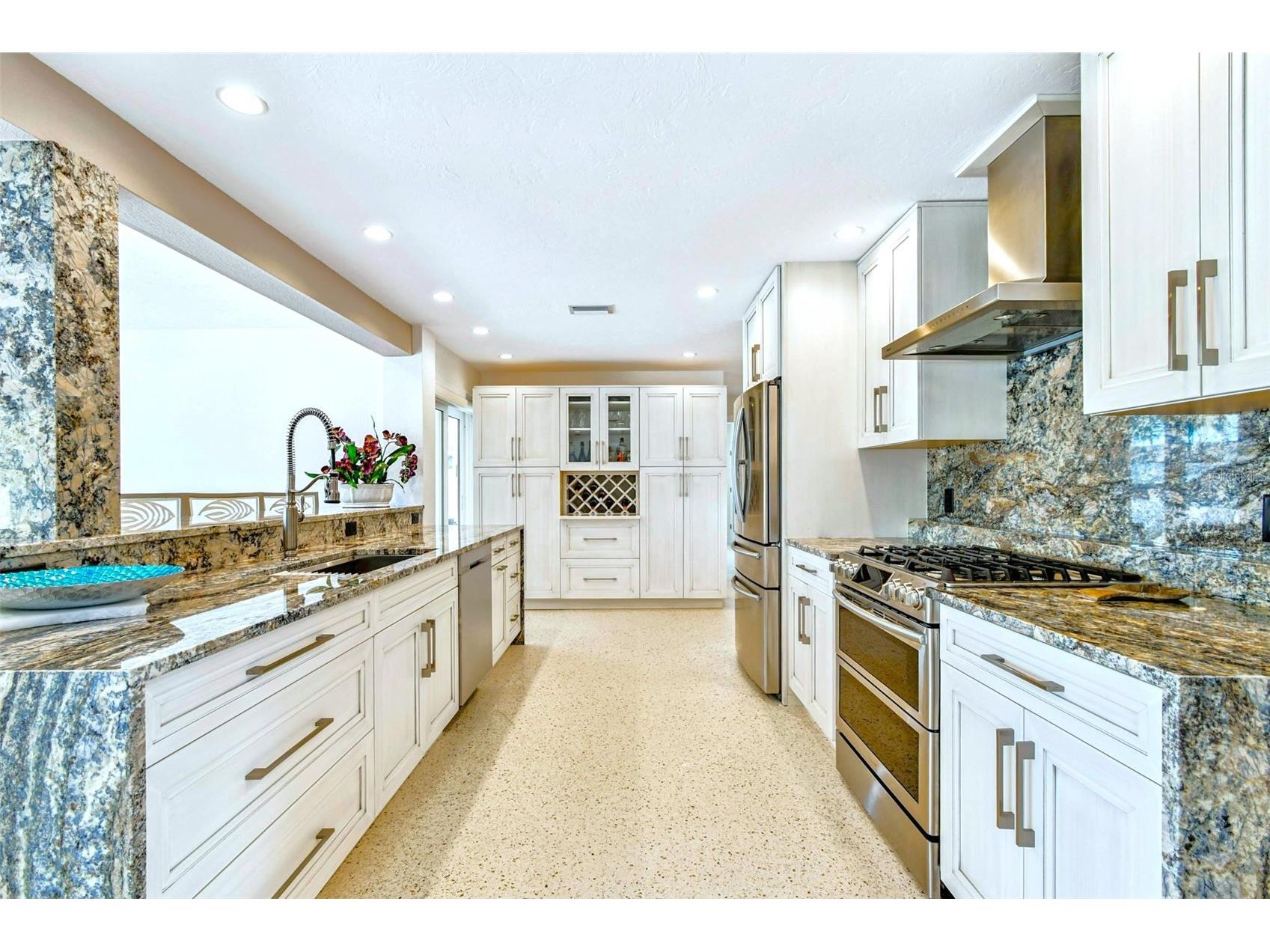 4911 Bimini Drive Bradenton FL 34210 - SARASOTA BAY A4670605 image10