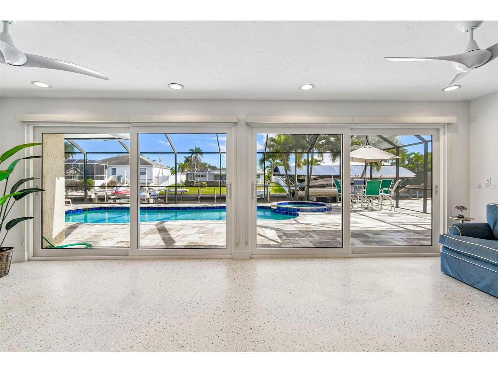 4911 Bimini Drive Bradenton FL 34210 - SARASOTA BAY A4670605 image6