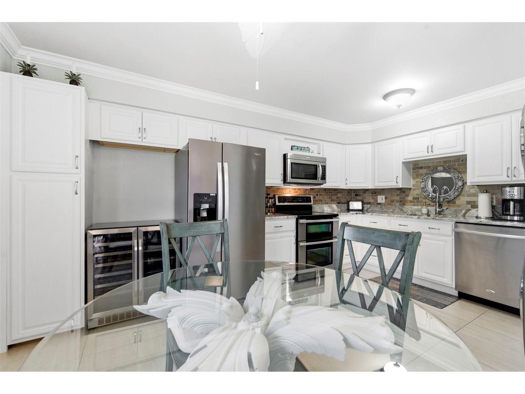 4911 Coquina Key Drive SE #C Saint Petersburg FL 33705 TB8483439 image13