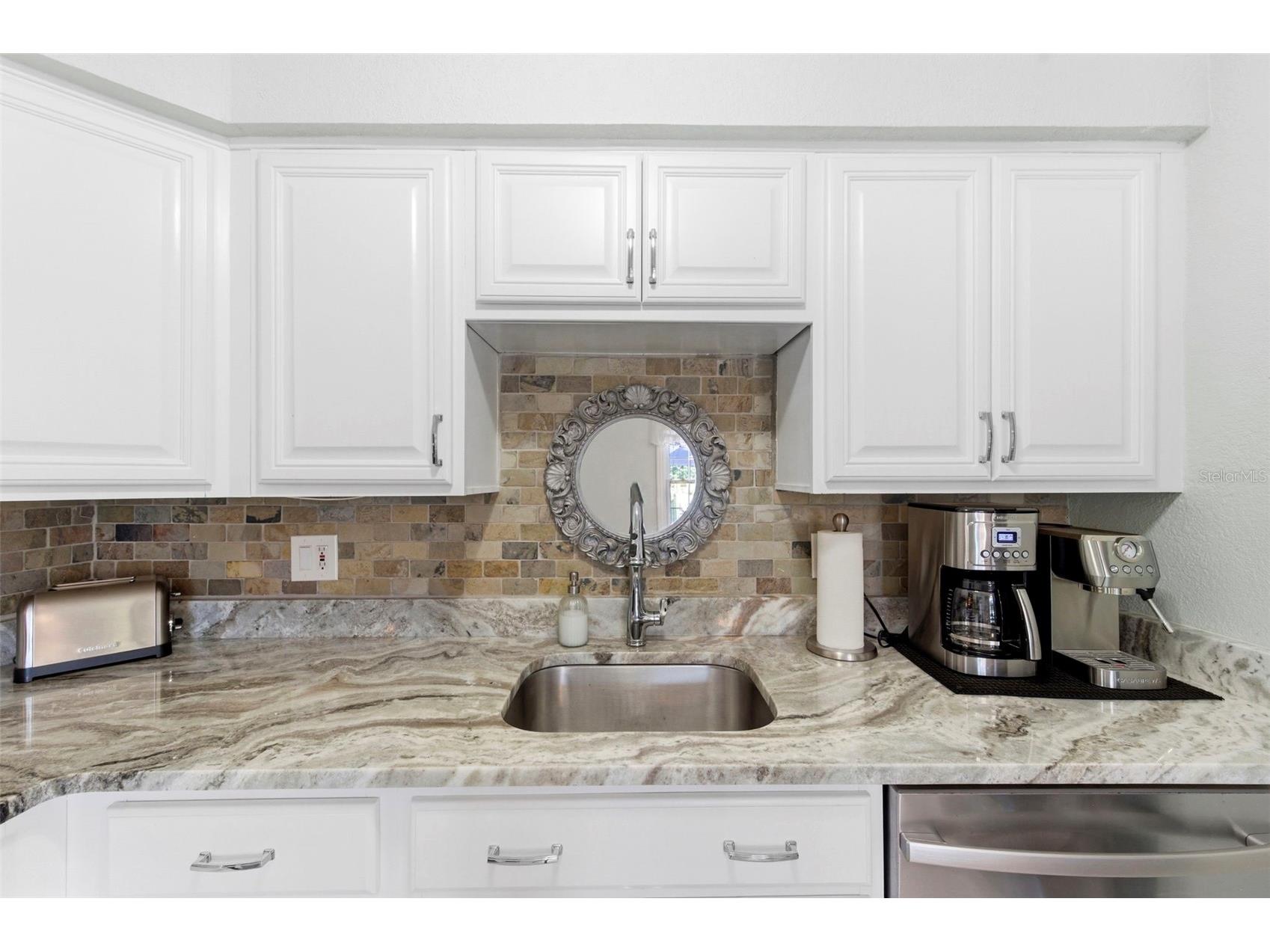 4911 Coquina Key Drive SE #C Saint Petersburg FL 33705 TB8483439 image18