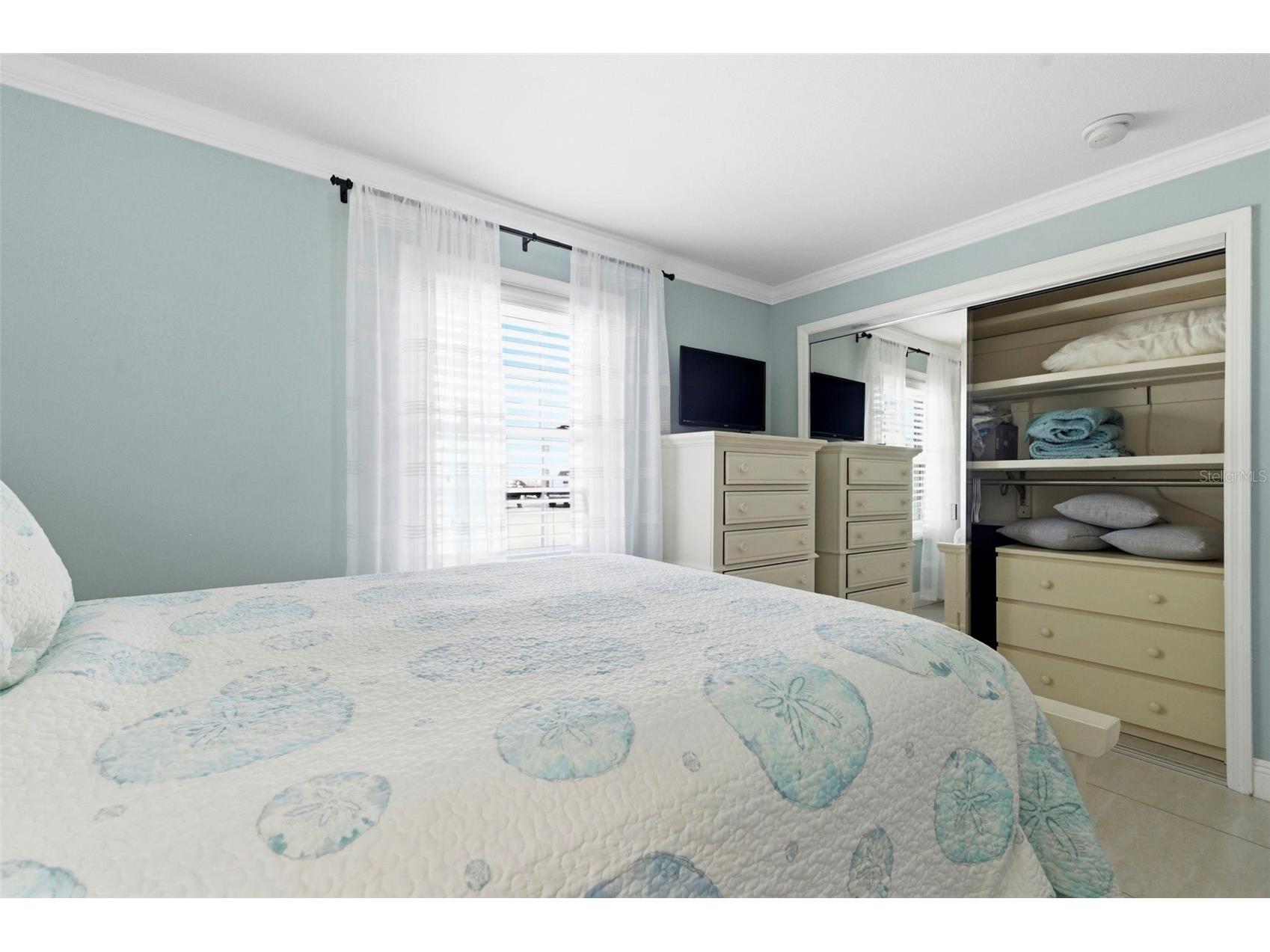 4911 Coquina Key Drive SE #C Saint Petersburg FL 33705 TB8483439 image27