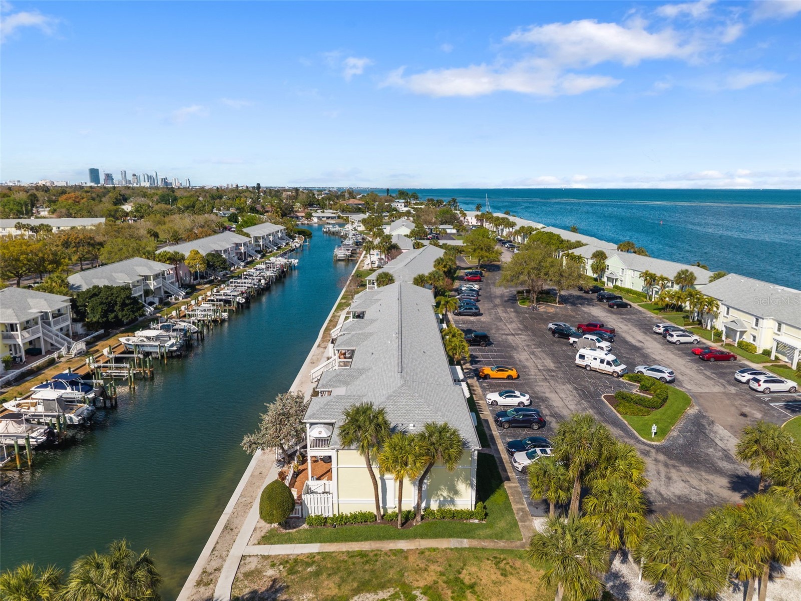 4911 Coquina Key Drive SE #C Saint Petersburg FL 33705 TB8483439 image40