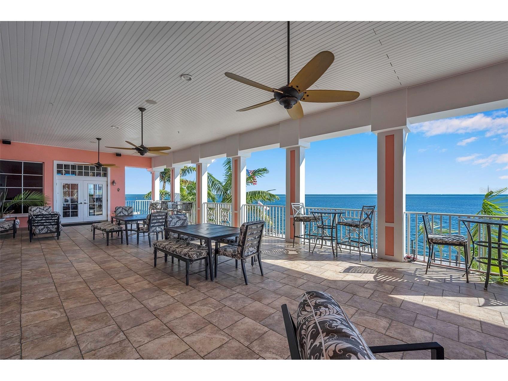 4911 Coquina Key Drive SE #C Saint Petersburg FL 33705 TB8483439 image57