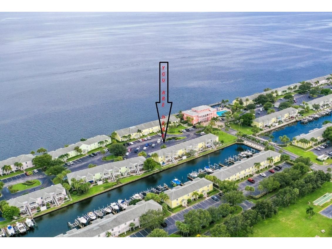 4911 Coquina Key Drive SE #F Saint Petersburg FL 33705 - TAMPA BAY U8227029 image1