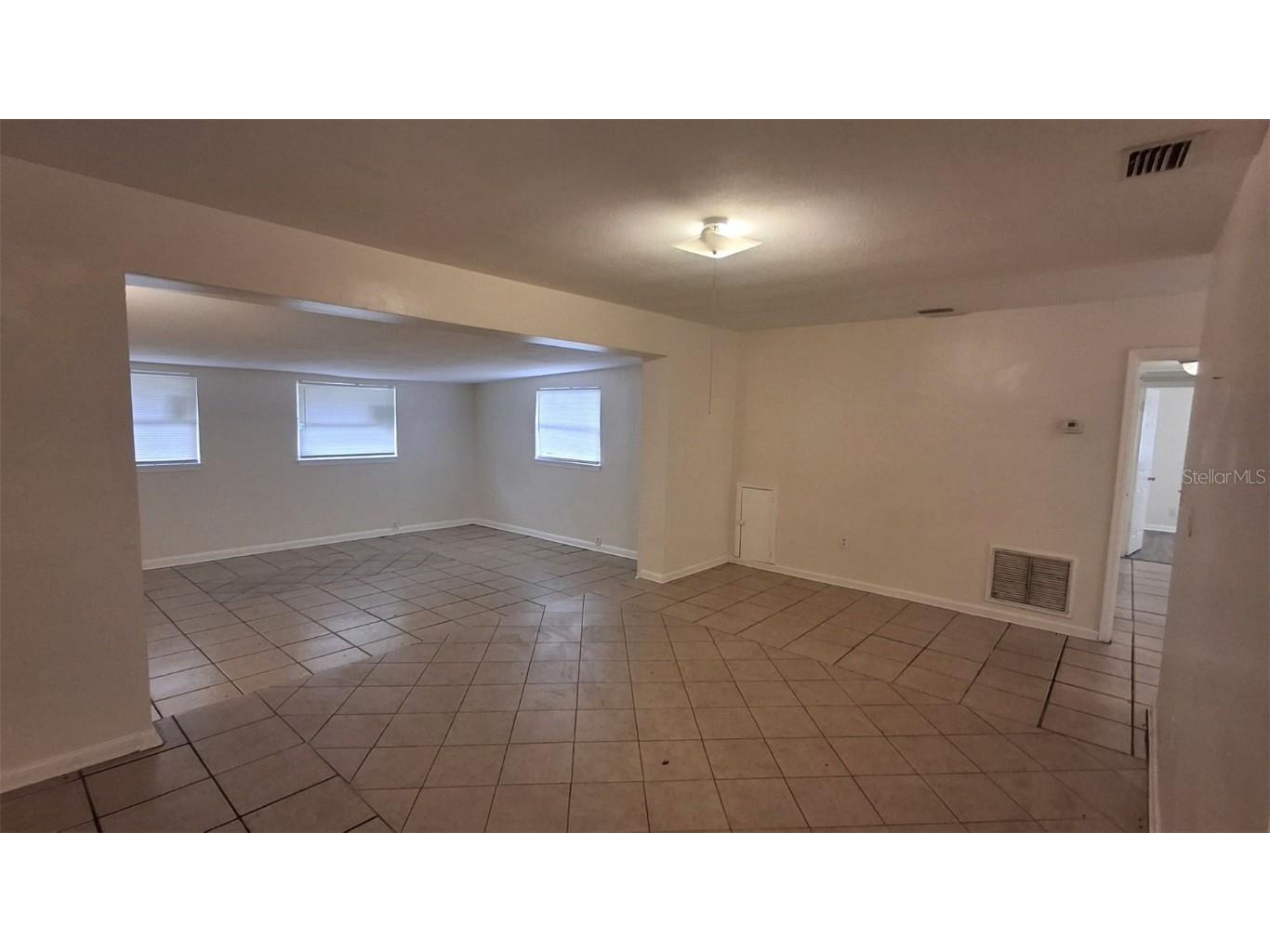 4911 Danny Boy Circle Orlando FL 32808 O6365984 image3