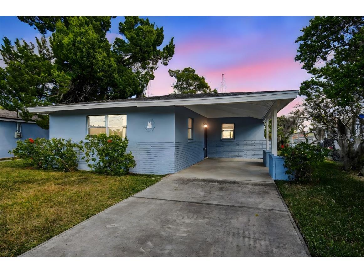 4911 Floramar Terrace New Port Richey FL 34652 - GULF HARBORS MAIN CHANNEL TB8451487 image1