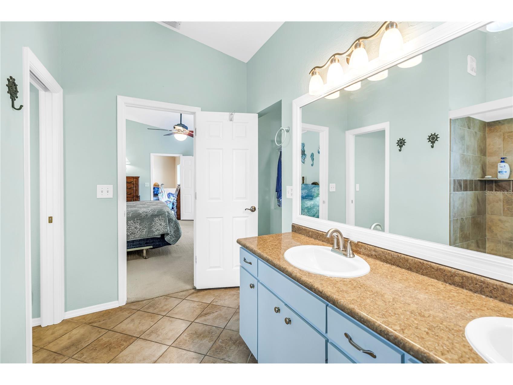 4911 Palmetto Point Drive Palmetto FL 34221 - JAMAICA HARBOR TB8511146 image48