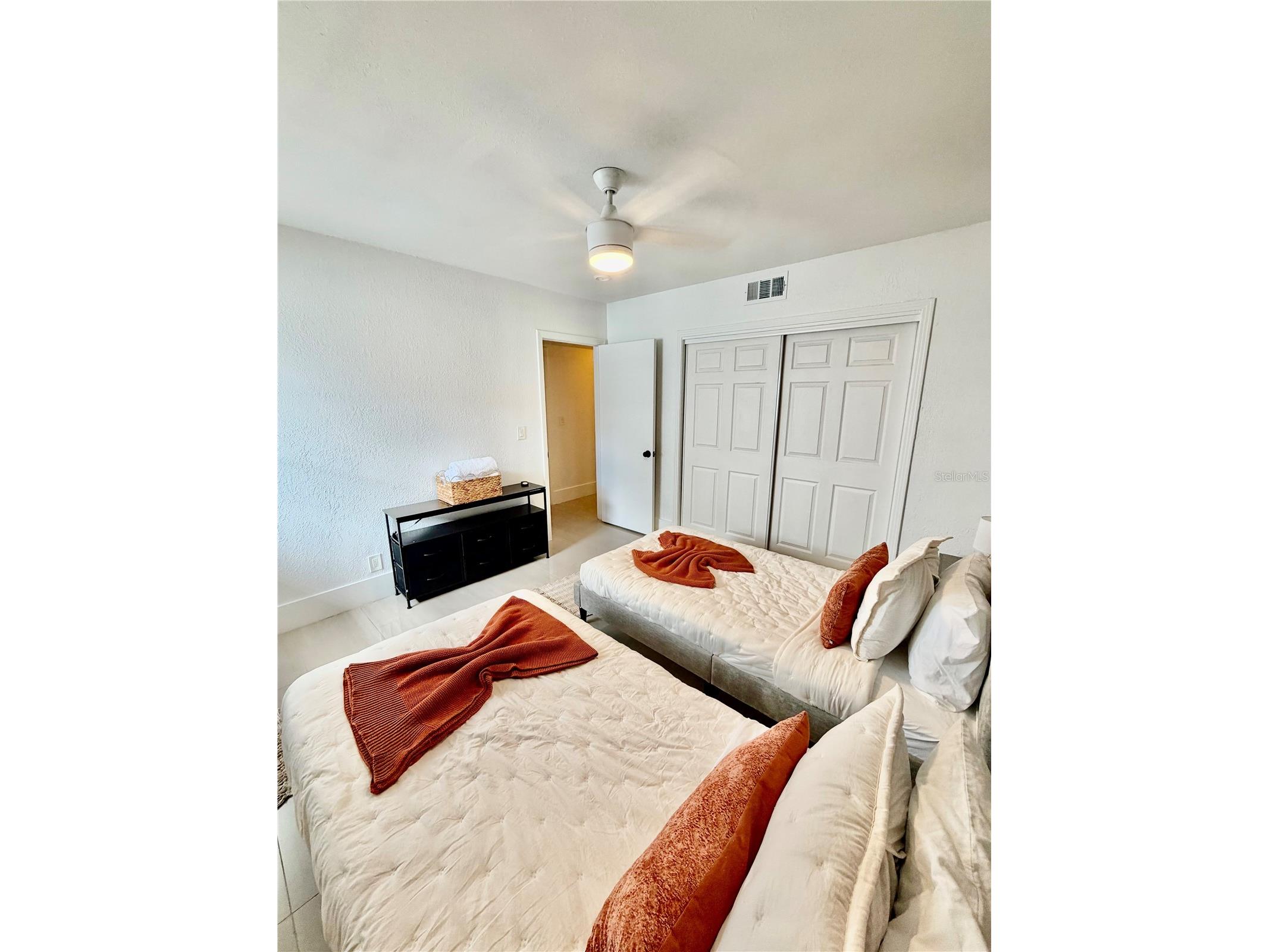 4911 Shetland Avenue Tampa FL 33615 TB8516467 image20