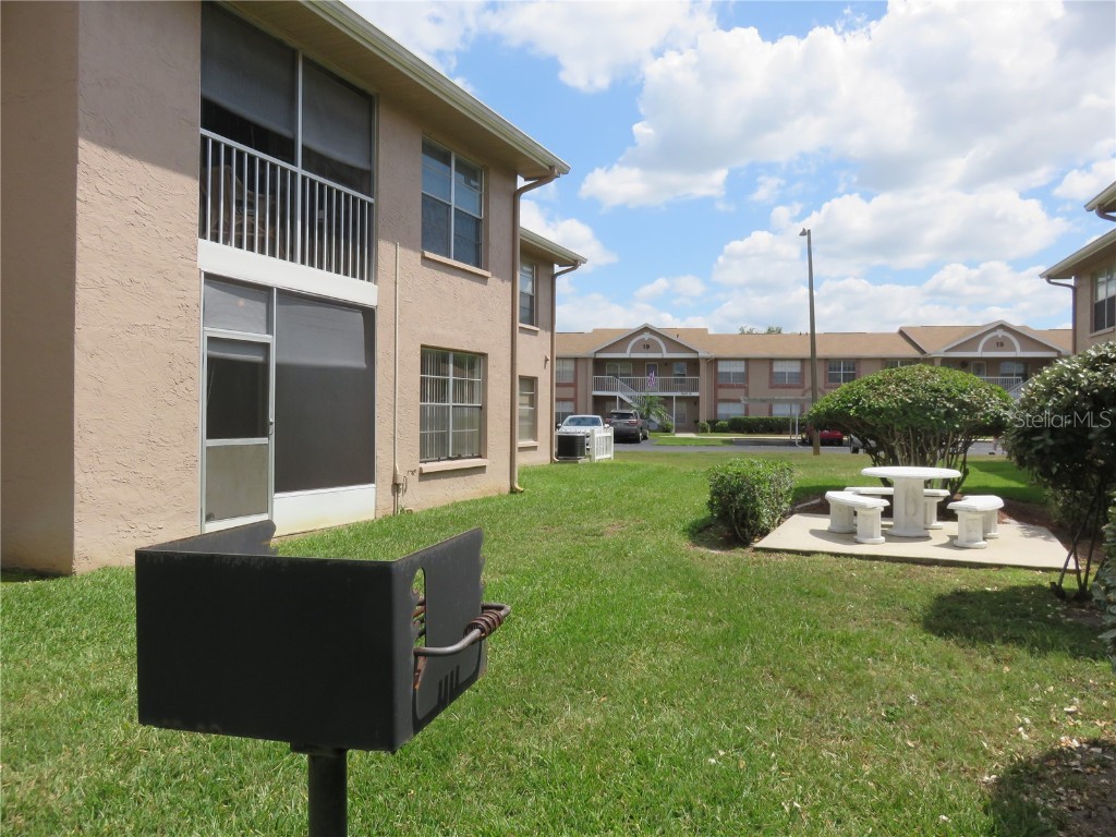 4911 Sunnybrook Drive #12 New Port Richey FL 34653 TB8440418 image3