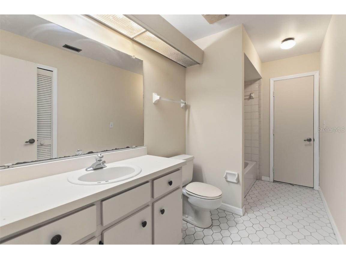 4912 Easter Circle #12 Orlando FL 32808 O6357670 image19