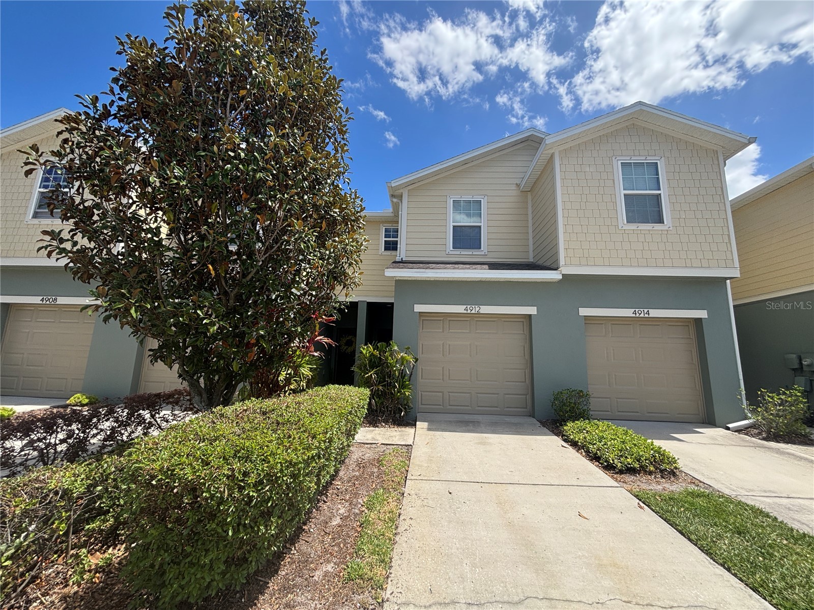 4912 White Sanderling Court Tampa FL 33619 TB8492175 image1
