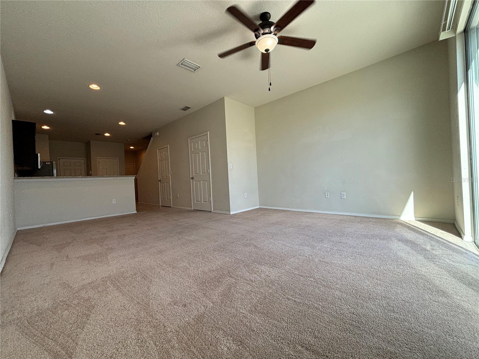 4912 White Sanderling Court Tampa FL 33619 TB8492175 image16