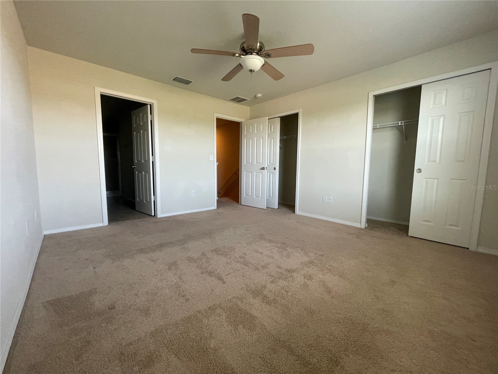 4912 White Sanderling Court Tampa FL 33619 TB8492175 image22