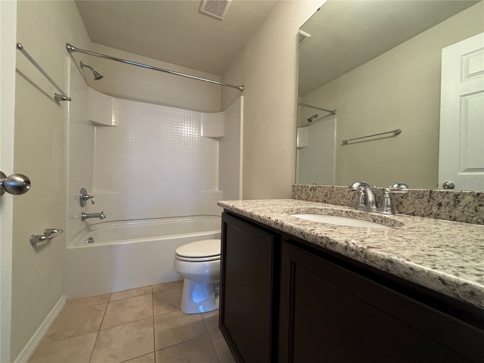 4912 White Sanderling Court Tampa FL 33619 TB8492175 image32
